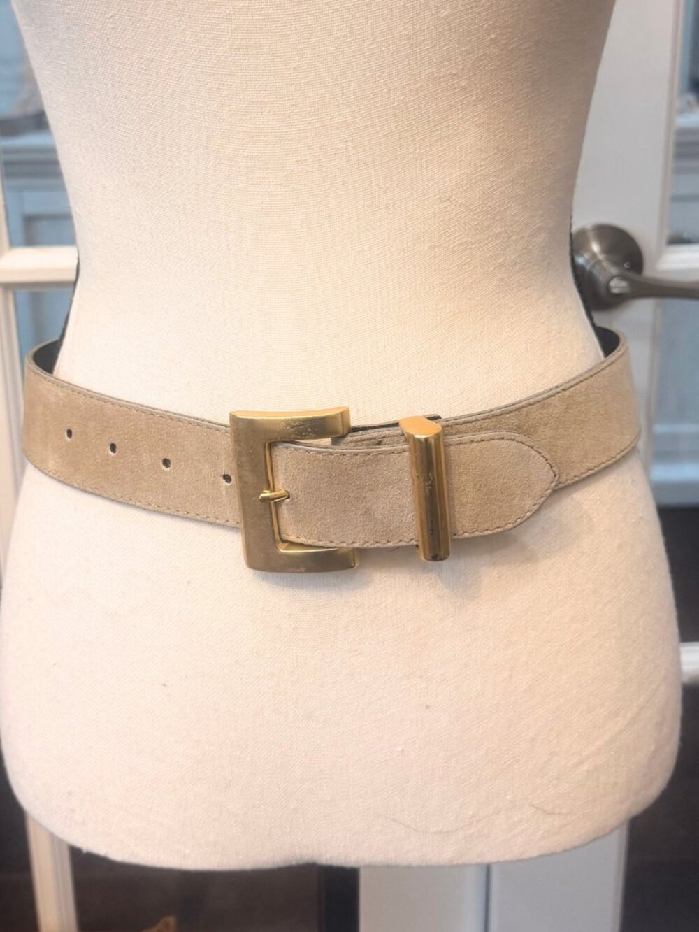 Vintage 80s/90s Express Compagnie Internationale Leather Suede Belt Beige Gold